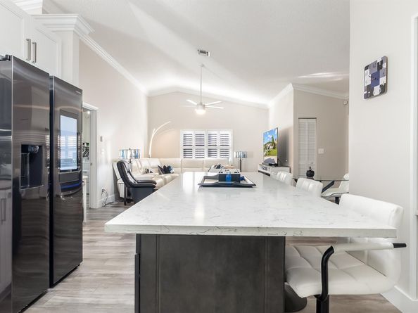 11221 NW 23rd Street, Plantation FL 33323