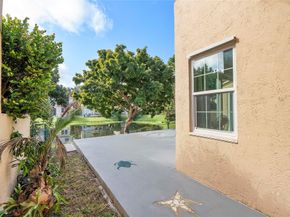 659 NW 88th Dr, Coral Springs FL 33071