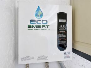 659 NW 88th Dr, Coral Springs FL 33071