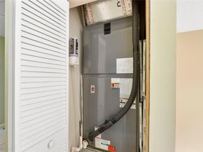 659 NW 88th Dr, Coral Springs FL 33071