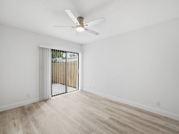 905 NW 22nd Avenue, Delray Beach FL 33445