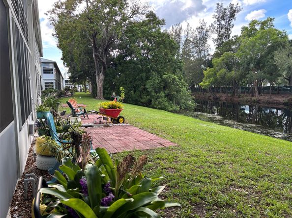 258 Durham G 258, Deerfield Beach FL 33442