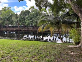 258 Durham G 258, Deerfield Beach FL 33442