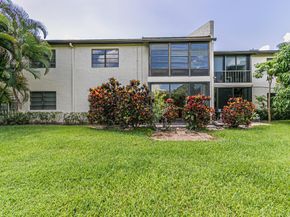 8535 Casa Del Lago 37e, Boca Raton FL 33433