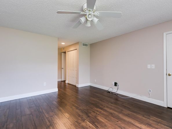 8535 Casa Del Lago 37e, Boca Raton FL 33433