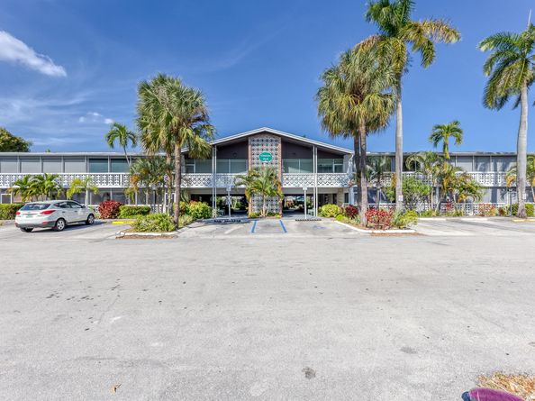 2151 NE 42 Nd Court 136, Lighthouse Point FL 33064