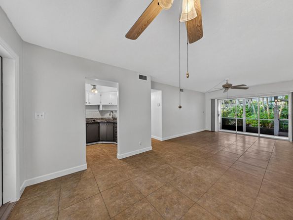 2151 NE 42 Nd Court 136, Lighthouse Point FL 33064