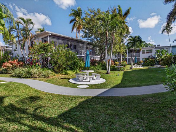 2151 NE 42 Nd Court 136, Lighthouse Point FL 33064