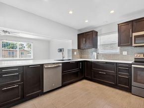 9720 NW 4 St, Pembroke Pines FL 33024