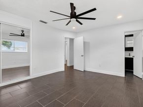 9720 NW 4 St, Pembroke Pines FL 33024