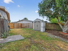 9720 NW 4 St, Pembroke Pines FL 33024