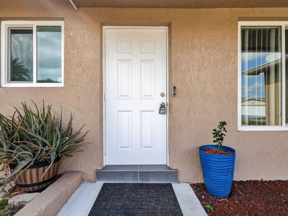 9720 NW 4 St, Pembroke Pines FL 33024