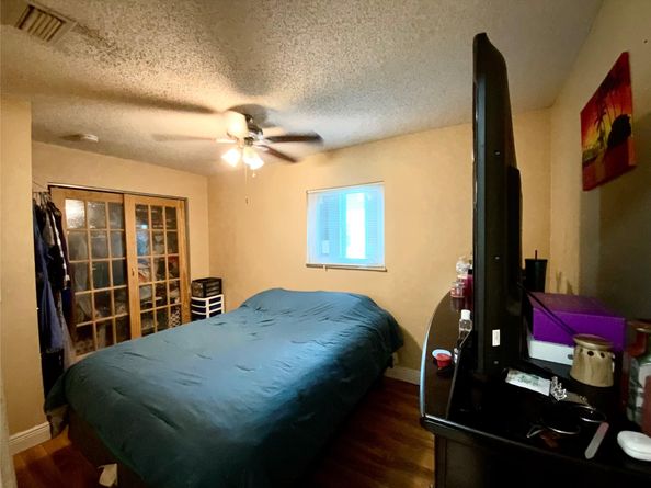 8160 SW 6th St, North Lauderdale FL 33068