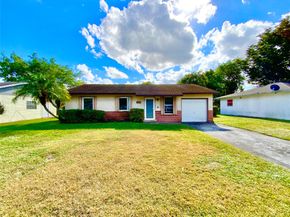 8160 SW 6th St, North Lauderdale FL 33068