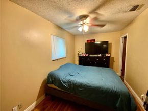 8160 SW 6th St, North Lauderdale FL 33068