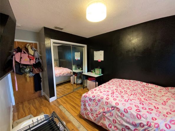 8160 SW 6th St, North Lauderdale FL 33068