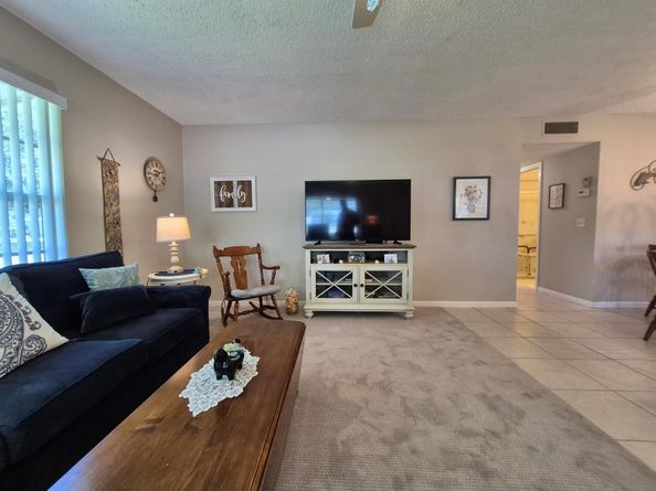 910 South Drive A, Delray Beach FL 33445