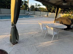 505 Spencer Dr 307, West Palm Beach FL 33409