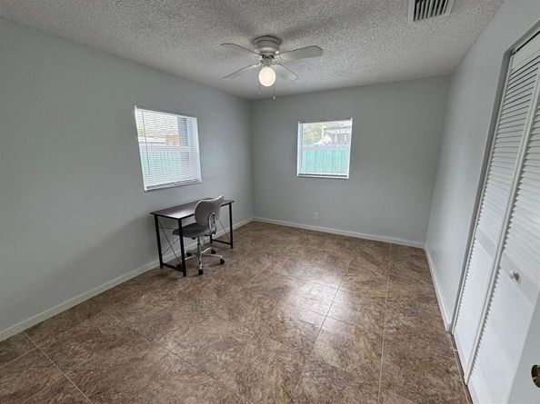 6100 NE 4th Ave, Oakland Park FL 33334