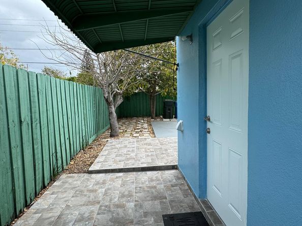 6100 NE 4th Ave, Oakland Park FL 33334