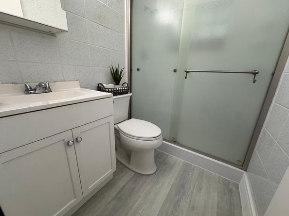 6100 NE 4th Ave, Oakland Park FL 33334