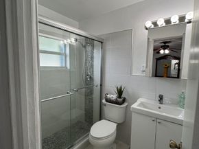 6100 NE 4th Ave, Oakland Park FL 33334