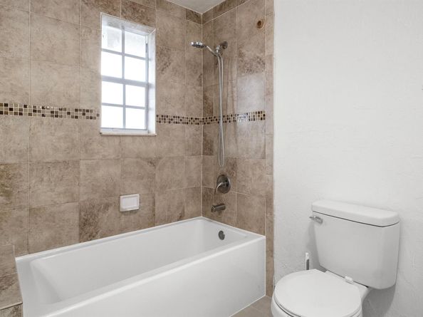 1233 W 32nd Street, Riviera Beach FL 33404