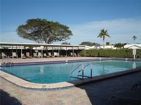 5809 NW 85th Ave, Tamarac FL 33321