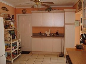 5809 NW 85th Ave, Tamarac FL 33321