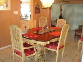 5809 NW 85th Ave, Tamarac FL 33321