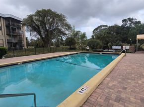 6200 S Falls Circle Dr 105, Lauderhill FL 33319