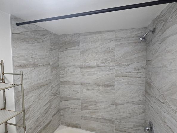 6200 S Falls Circle Dr 105, Lauderhill FL 33319