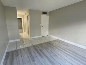 6200 S Falls Circle Dr 105, Lauderhill FL 33319