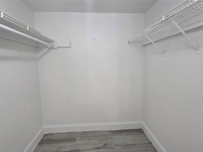 6200 S Falls Circle Dr 105, Lauderhill FL 33319