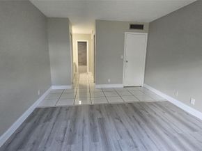 6200 S Falls Circle Dr 105, Lauderhill FL 33319