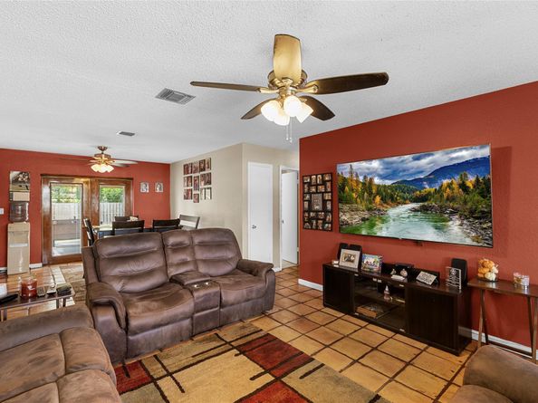 7822 SW 7th Ct, North Lauderdale FL 33068