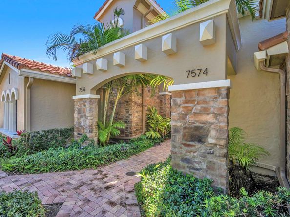 7574 Old Thyme Ct 9D, Parkland FL 33076