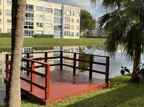 10331 NW 24th Ct, Sunrise FL 33322