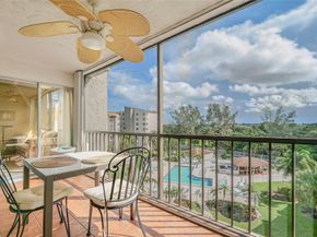 3930 Inverrary Blvd 608 D, Lauderhill FL 33319