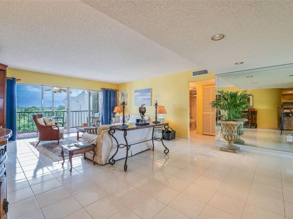 3930 Inverrary Blvd 608 D, Lauderhill FL 33319