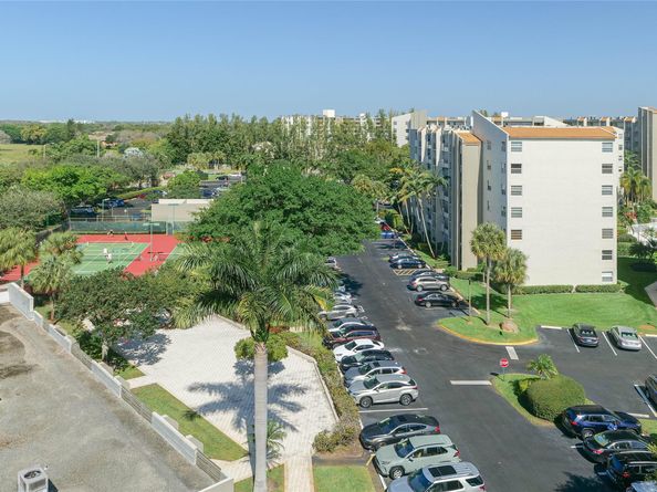 3930 Inverrary Blvd 608 D, Lauderhill FL 33319