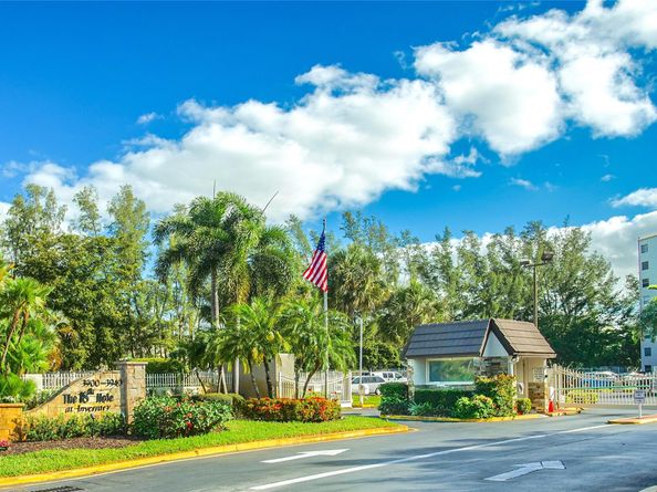 3930 Inverrary Blvd 608 D, Lauderhill FL 33319