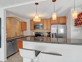 5100 Dupont Blvd 3G, Fort Lauderdale FL 33308