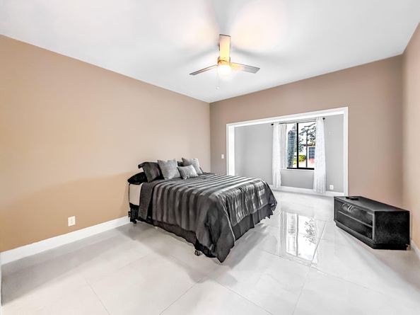 6406 Via Rosa, Boca Raton FL 33433