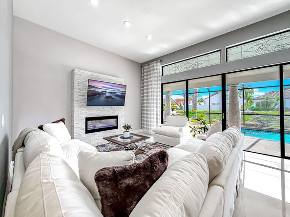 6406 Via Rosa, Boca Raton FL 33433