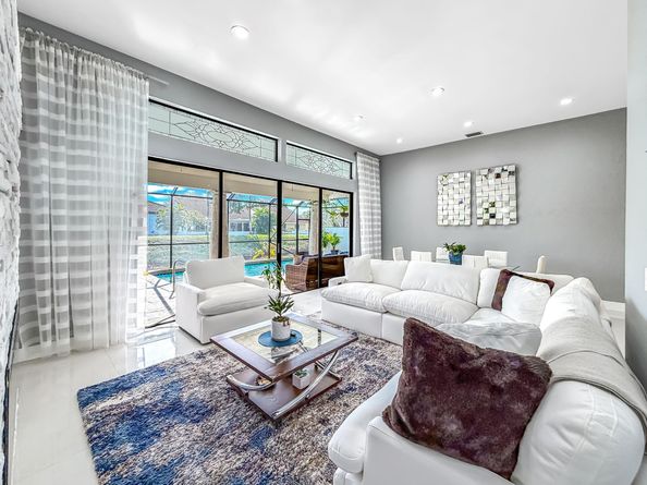 6406 Via Rosa, Boca Raton FL 33433