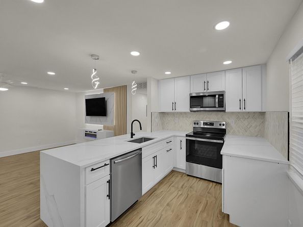 582 Flanders M Drive, Delray Beach FL 33484