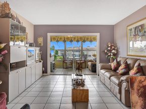 4800 NW 35th St 612, Lauderdale Lakes FL 33319