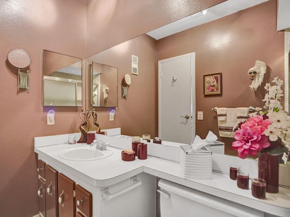 4800 NW 35th St 612, Lauderdale Lakes FL 33319