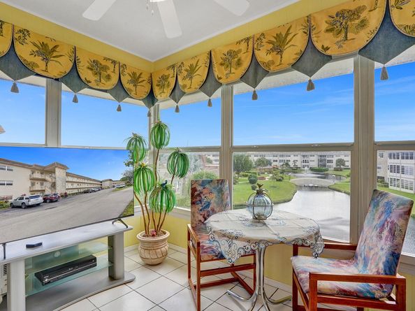 4800 NW 35th St 612, Lauderdale Lakes FL 33319